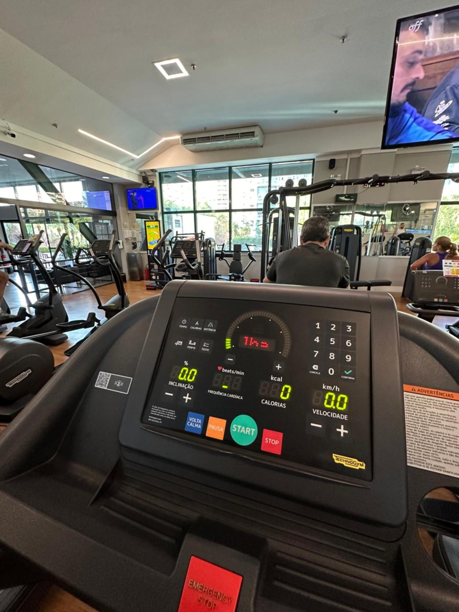 Flat Com Vista Panoramica -15- Na Barra Da Tijuca - Estacionamento Gratuito - Frigobar - Ar Condicionado - Piscina - Academia - Balsa Para Praia Gratis - Varanda - Vista Parcial Mar E Lagoa Rio de Janeiro Esterno foto